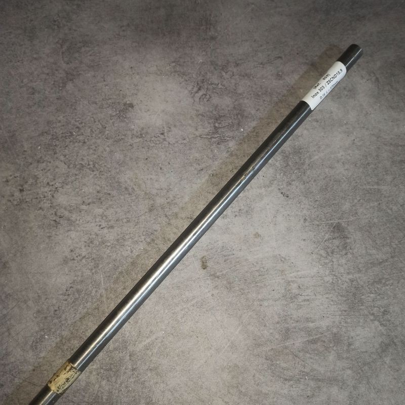 Inox 303 / Z8CND18.9  D.16  L.570mm