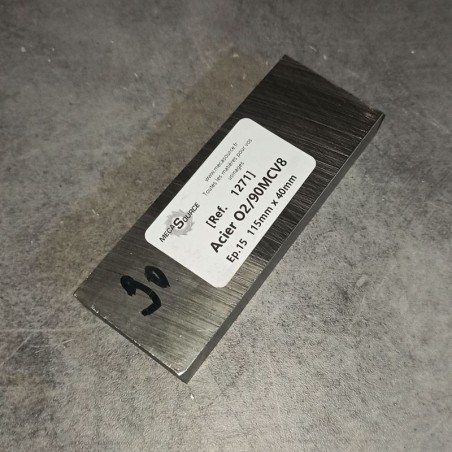 Acier O2/90MCV8 Ep.15 115mm x 40mm