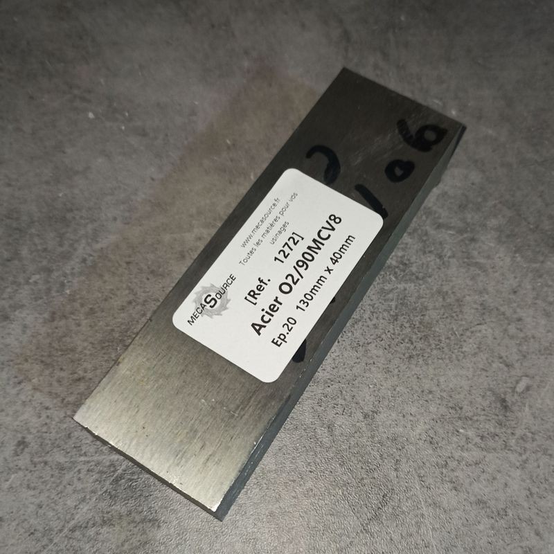 Acier O2/90MCV8 Ep.20 130mm x 40mm