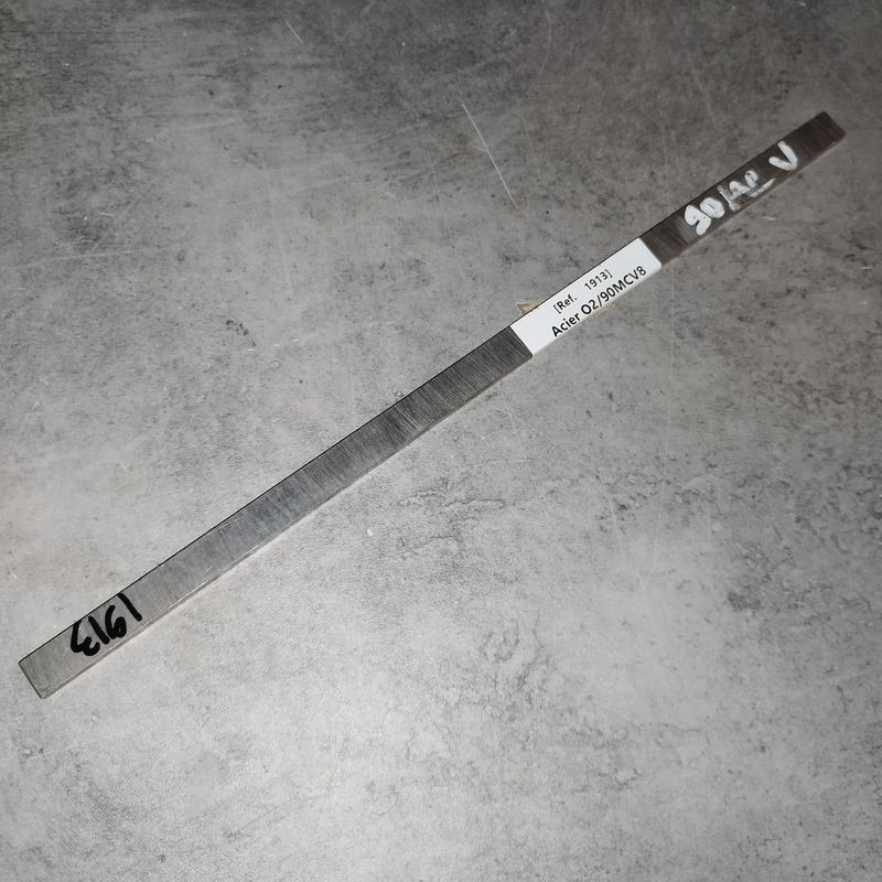 Acier O2/90MCV8 Ep.5 325mm x 12mm