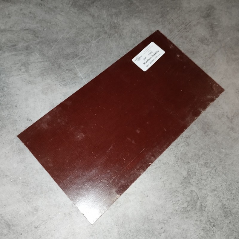 Plastique Bakélite Ep.3 305mm x 165mm