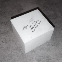 Plastique PTFE  Ep.52  75mm x 70mm