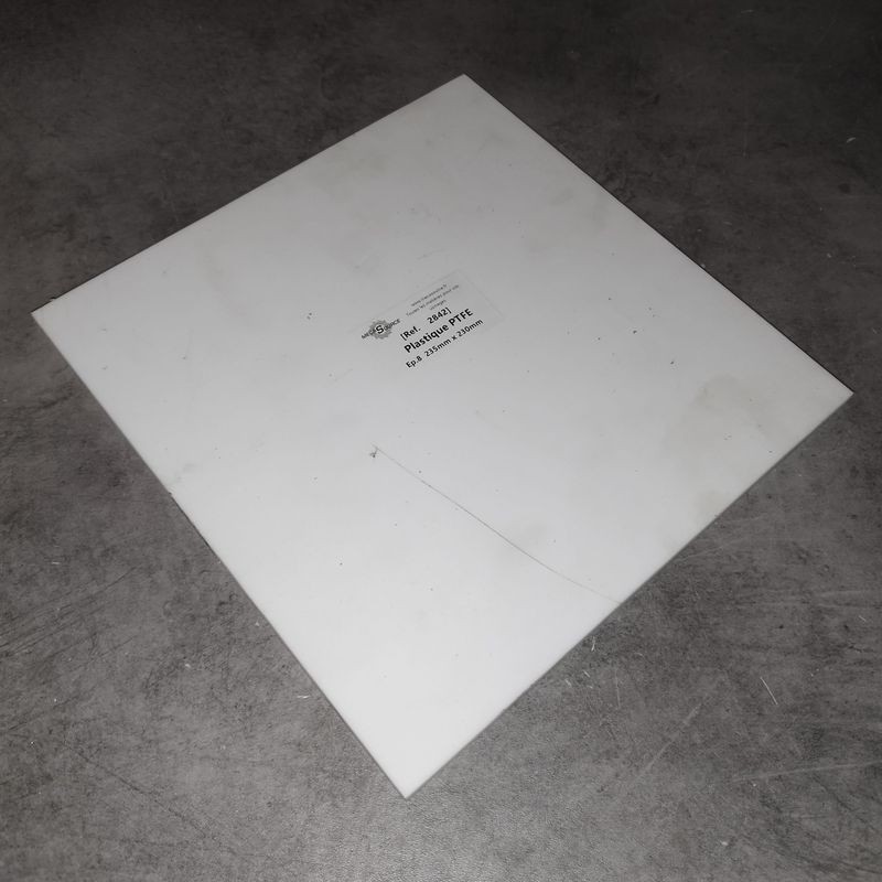 Plastique PTFE  Ep.8  235mm x 230mm